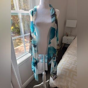 Vince Camuto Swimwear Blue Floral Coverup